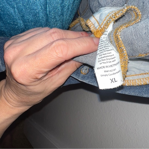 LuLaRoe Harvey Jean Jacket - Picture 9 of 10